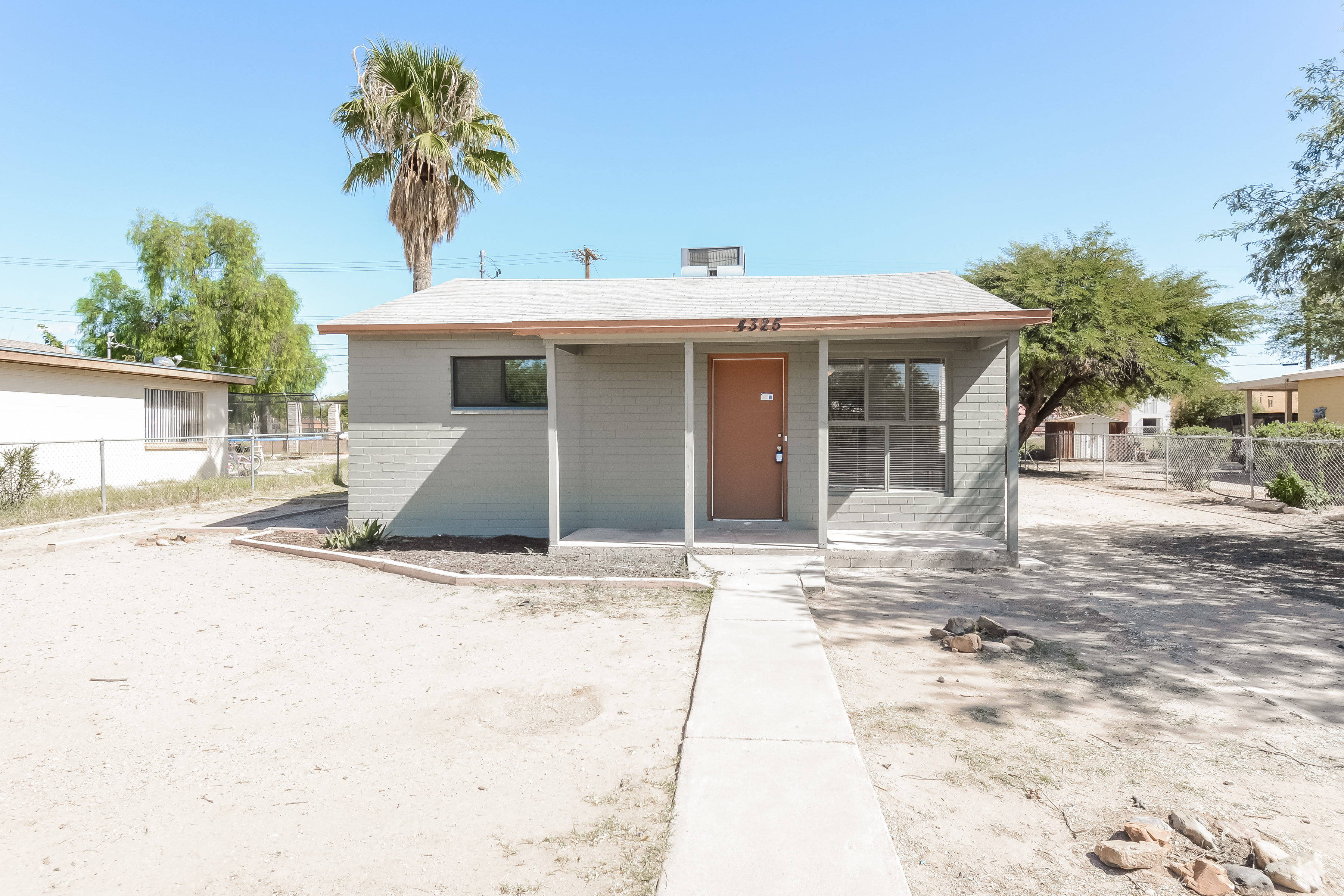 4325 S 15th Ave Tucson, AZ 85714